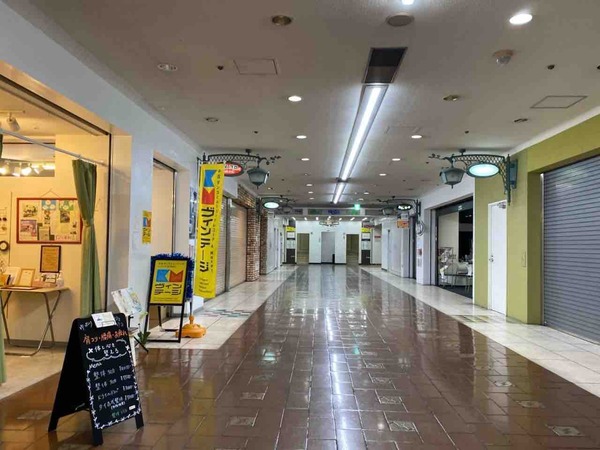 まちなかステージ よろっtoローサ