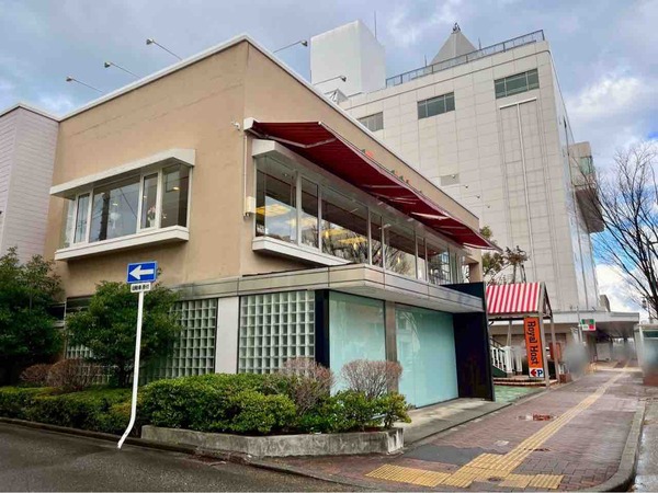 ロイヤルホスト 西堀通店