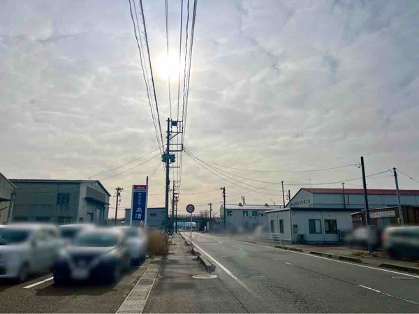 ウメザワドライ 亀田第二営業所