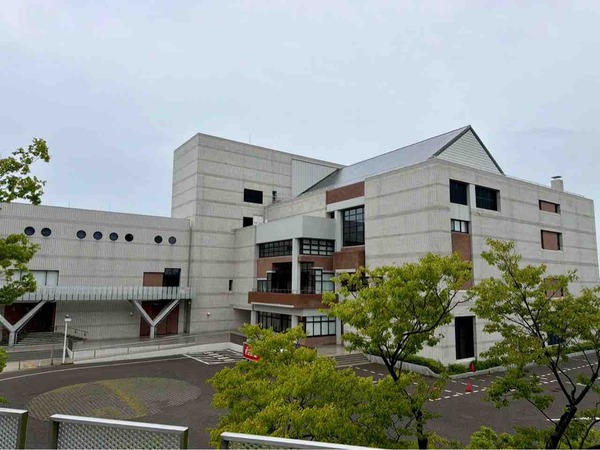 新潟市音楽文化会館