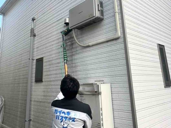 ガイヘキ洗浄バスターズ