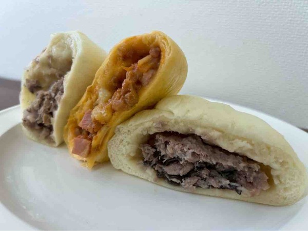 肉まんだらけの店 セントラルキッチン&越後石山店