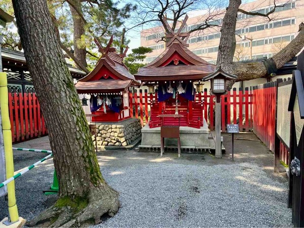 白山神社