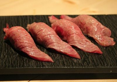 肉4
