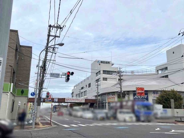 新潟市東区役所前 歩道橋