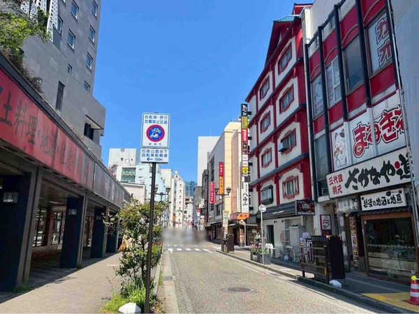 新潟とんこつラーメン ブタシャモジ