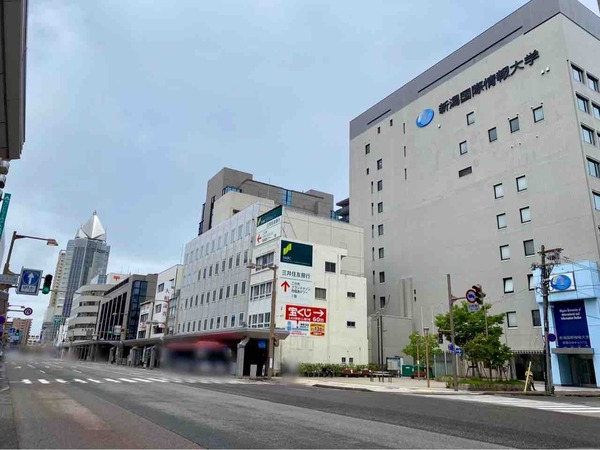 新潟国際情報大学 前期公開講座