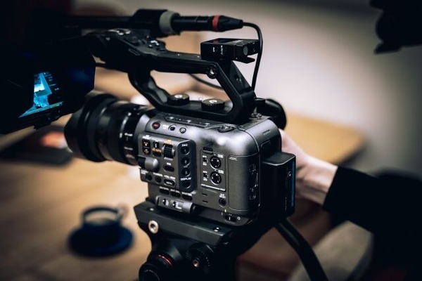 内山拓也監督最新作のエキストラ募集中