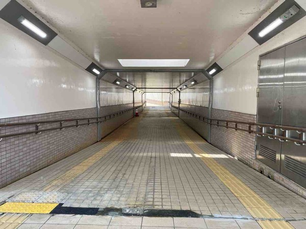 下塩俵地下横断歩道