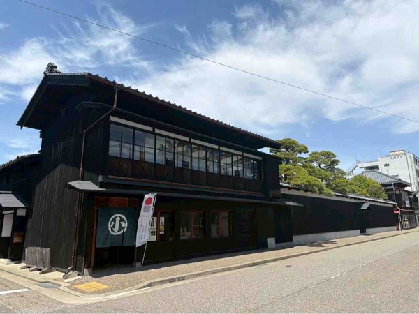 YumYumMarket(ヤムヤムマーケット)