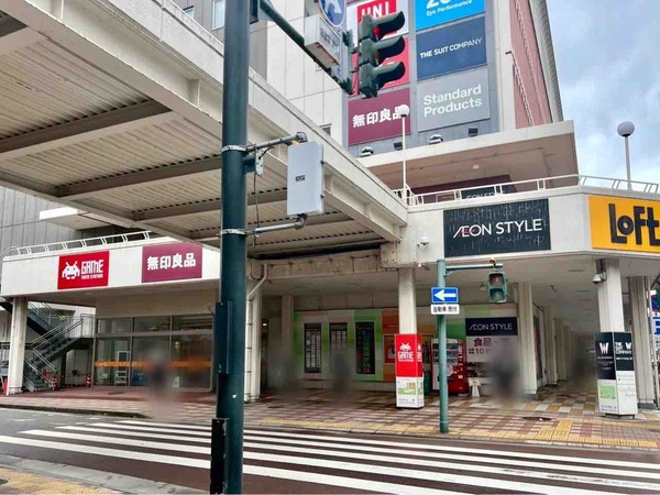 サンリオカフェワゴン サンリオクレープ号