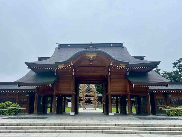 新潟縣護国神社 茅の輪 夏越大祓・茅の輪潜り神事
