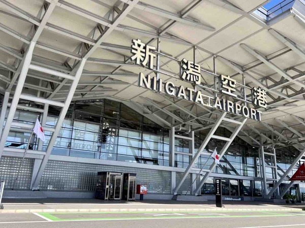 ローソン新潟空港店3