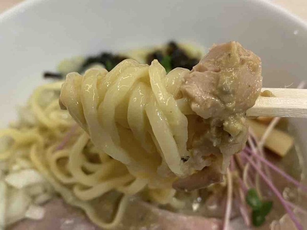 牡蠣と昆布のらー麺専門店MANNISH