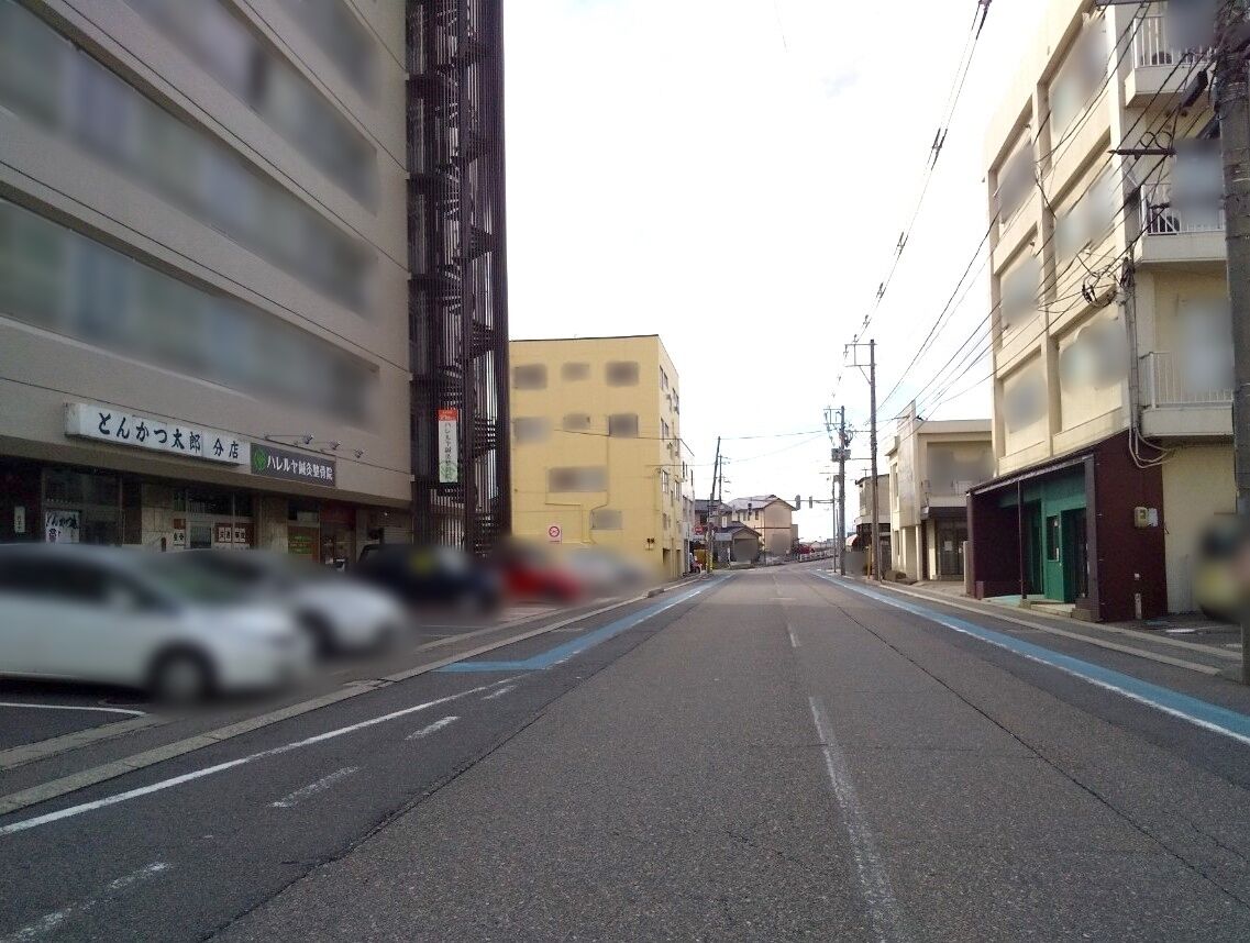 中央区文京町にオープンした『WURST ROCK（ブルストロック）』で『くんせいベーコン』『夢味豚ソーセージ』『スモークチキン』『くんせいチーズ』食べてみた。 にいがた通信 新潟県新潟