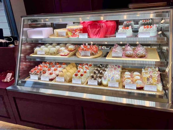 Patisserie EspoirRouge（パティスリーエスポワルージュ）