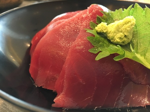 市場発「新潟の美味い」を味わう