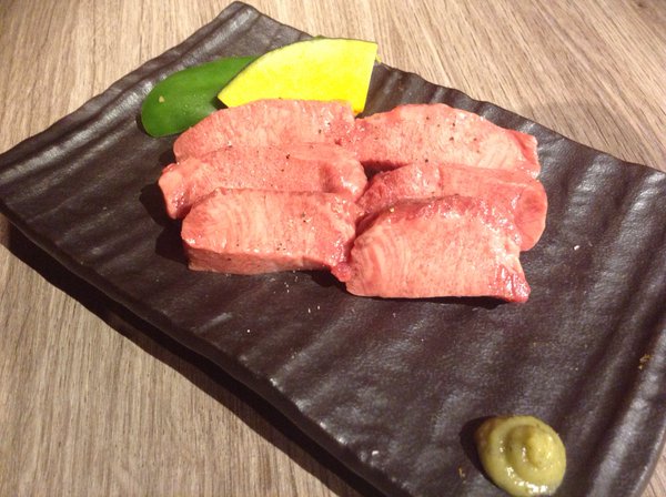 極上厚切り上タン塩