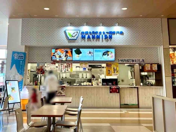 牡蠣と昆布のらー麺専門店MANNISH