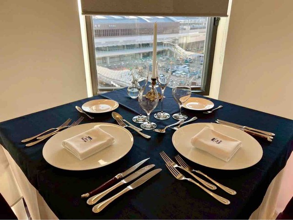 Chareir Rendez-vous’（シャレル・ランデヴー）