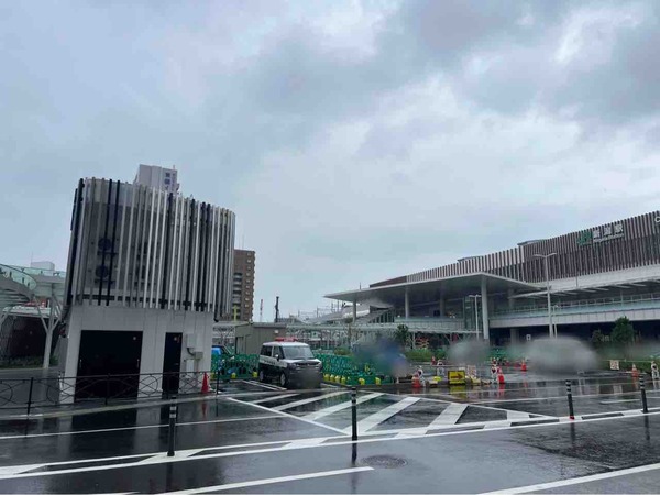 万代広場