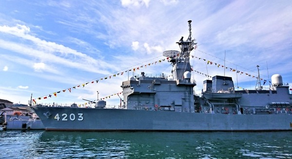 訓練支援艦てんりゅう