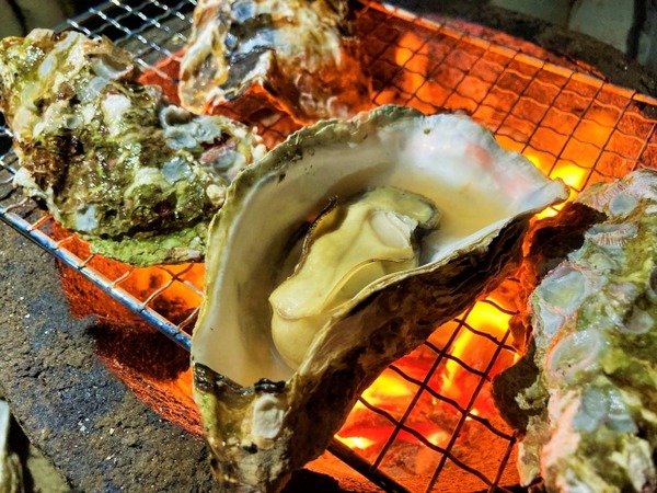 出張カキ小屋 牡蠣奉行