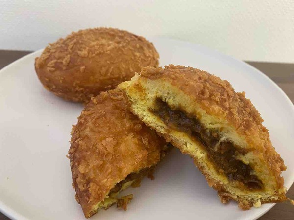 カレーパングランプリ ウオロク コクと旨みのビーフカレーパン