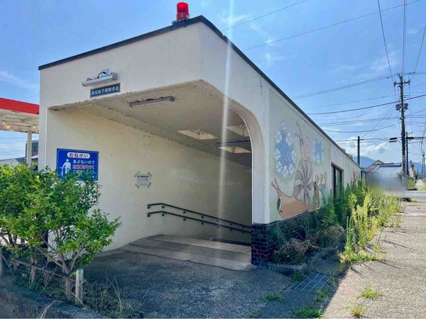 西川地下横断歩道