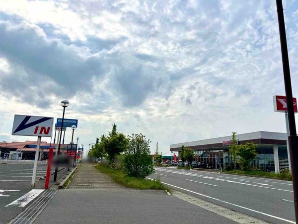 ダイハツ新津店