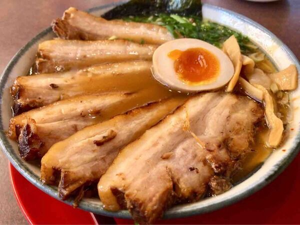 だしだ