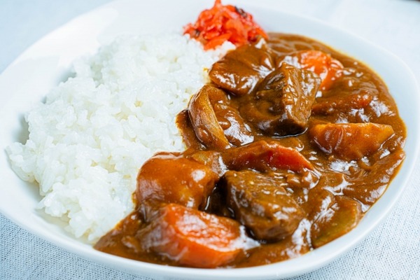カレーは飲み物