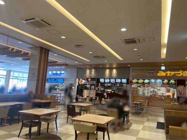 牡蠣と昆布のらー麺専門店MANNISH