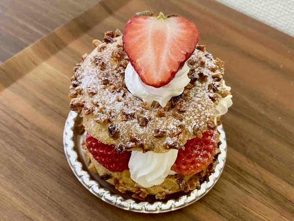 苺のパリブレスト