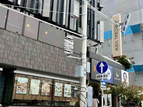 『新潟駅』万代広場西口エリア前の横断歩道に信号機が設置！『第5マルカビル』前にも！