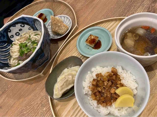 Lu Rou（ルーロ）