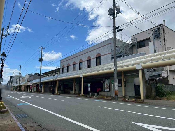 割烹 長岡屋