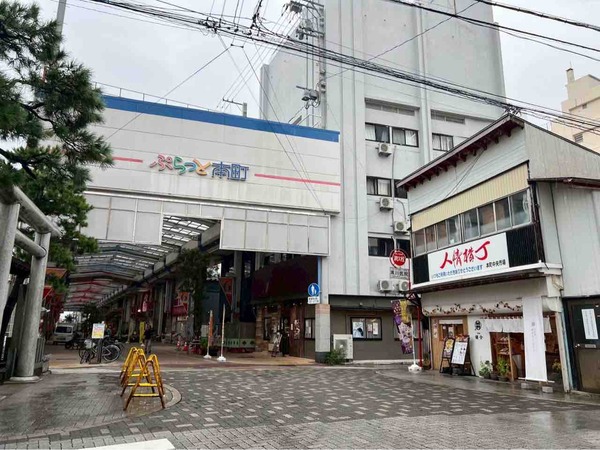 ほんちょう日曜マルシェ