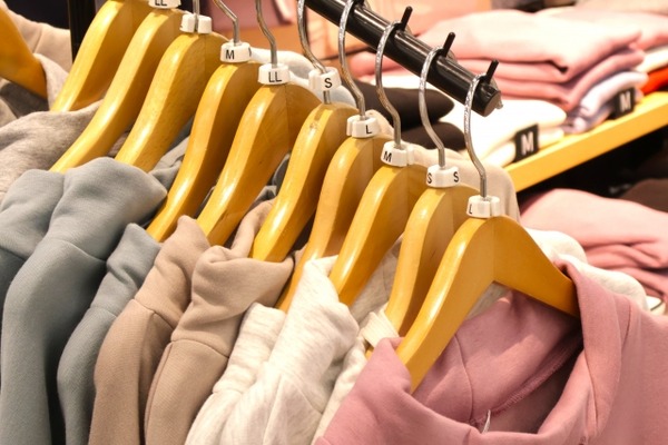 SELECT SHOP Lil.