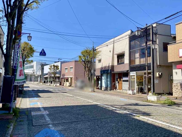 豆皿と煮込み 大阪屋