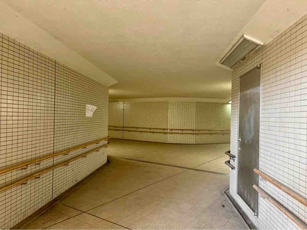 いくとぴあ食花前地下通路