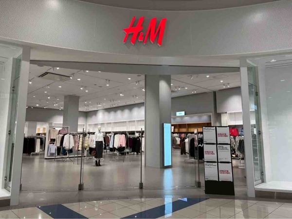 H&M イオンモール新潟南店（エイチ・アンド・エム）