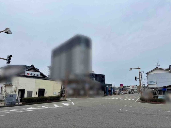 イオンスタイル白山浦