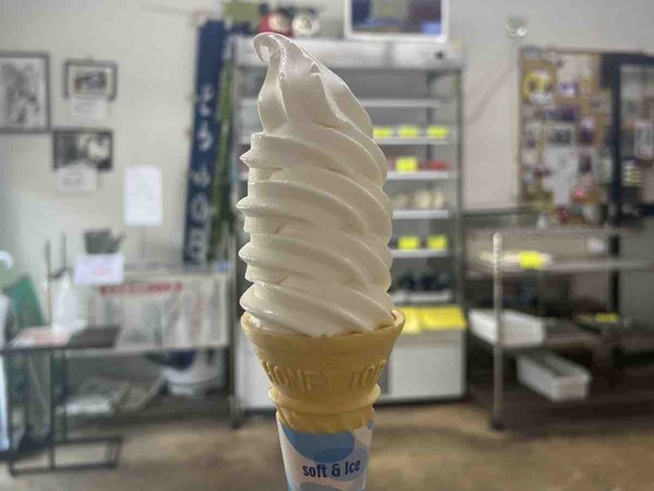 小森豆腐店 とうふやさんの豆乳ソフトクリーム