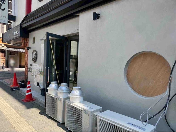 新潟とんこつラーメン ブタシャモジ