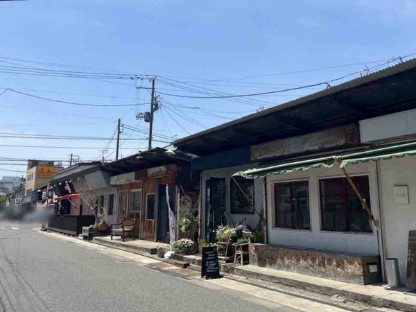 沼垂テラス商店街 朝市