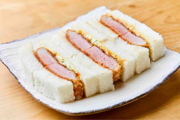 豚ヘレカツサンド