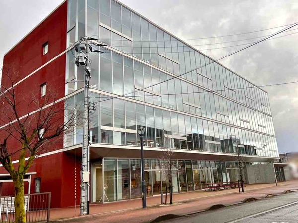 新潟薬科大学 新津駅東キャンパス