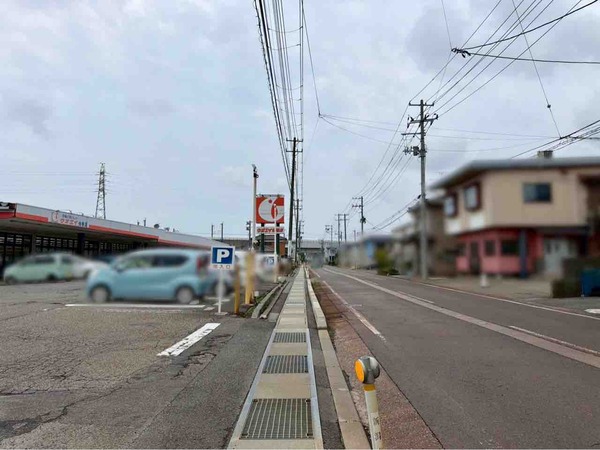 ウオエイ