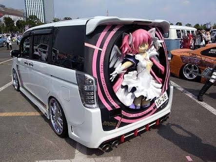 【画像】オタクさん、とんでもない車を作ってしまうwwwwwwwwwwwwwww